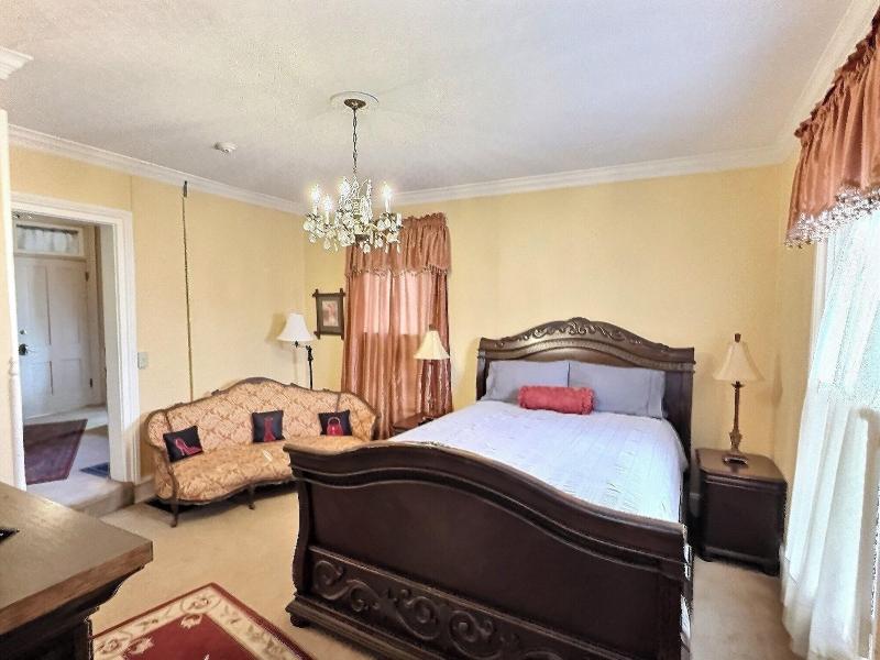 Lasalle Guest House image