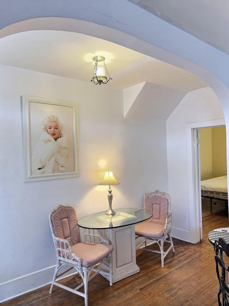 Lasalle Guest House image