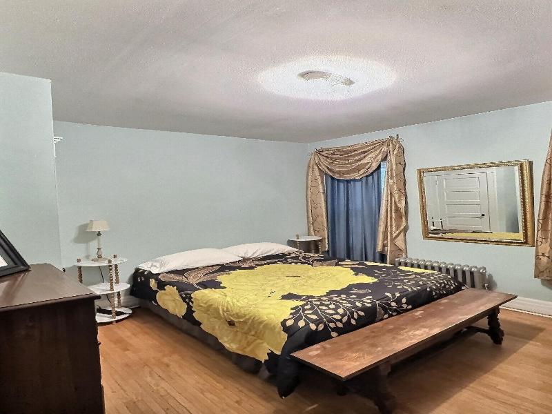 Lasalle Guest House image