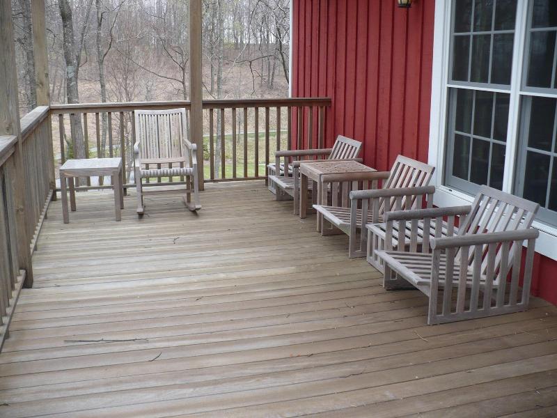 Lodge And Cottages At Primland image