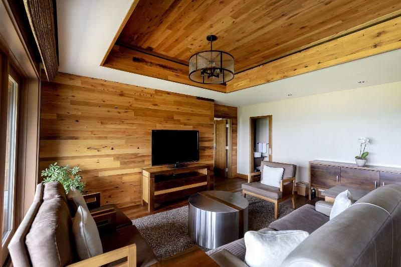 Lodge And Cottages At Primland image