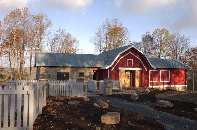 Lodge And Cottages At Primland image