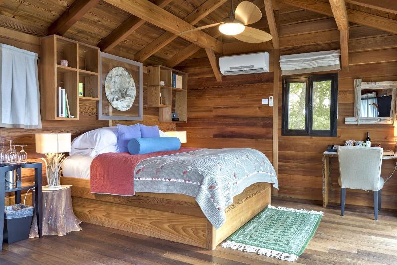 Lodge And Cottages At Primland image