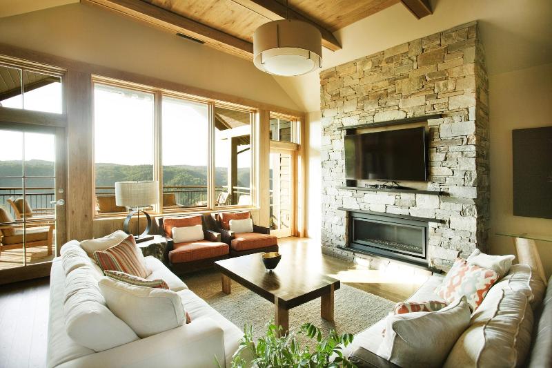 Lodge And Cottages At Primland image