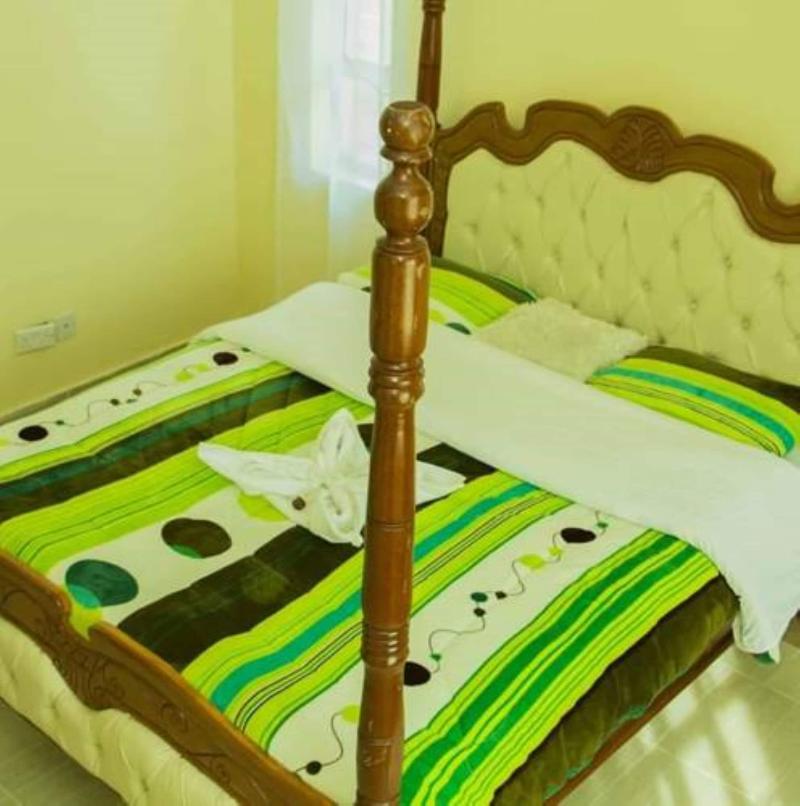 Jkia Tours And Homes image
