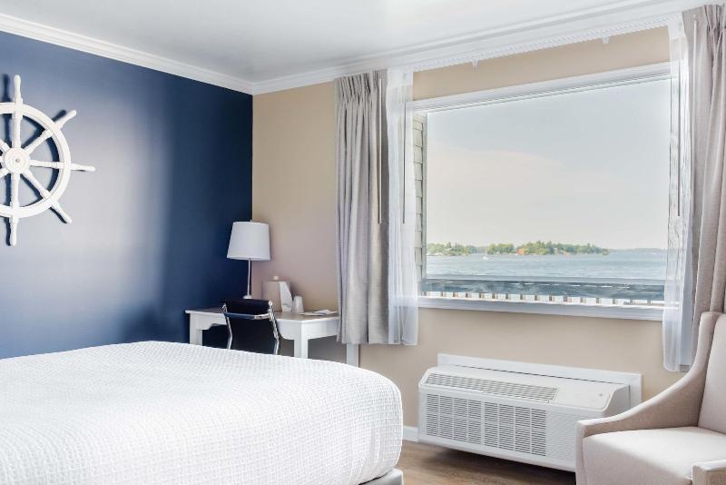 Capt. Thomson's Resort image