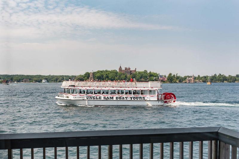 Capt. Thomson's Resort image