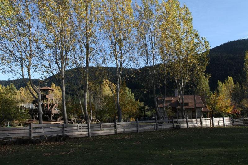 Vasilikia Mountain Farm & Retreat image