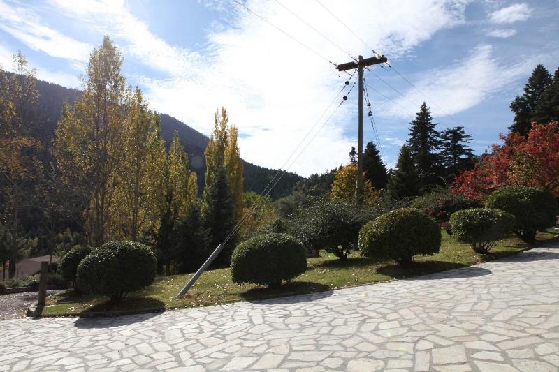 Vasilikia Mountain Farm & Retreat image