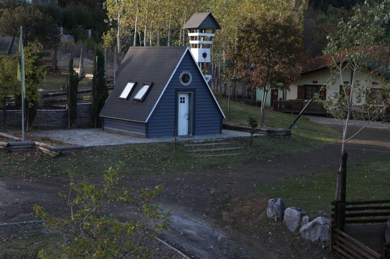 Vasilikia Mountain Farm & Retreat image