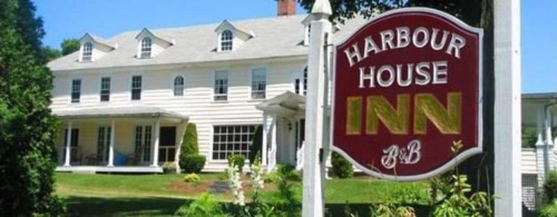 Harbour House Inn image