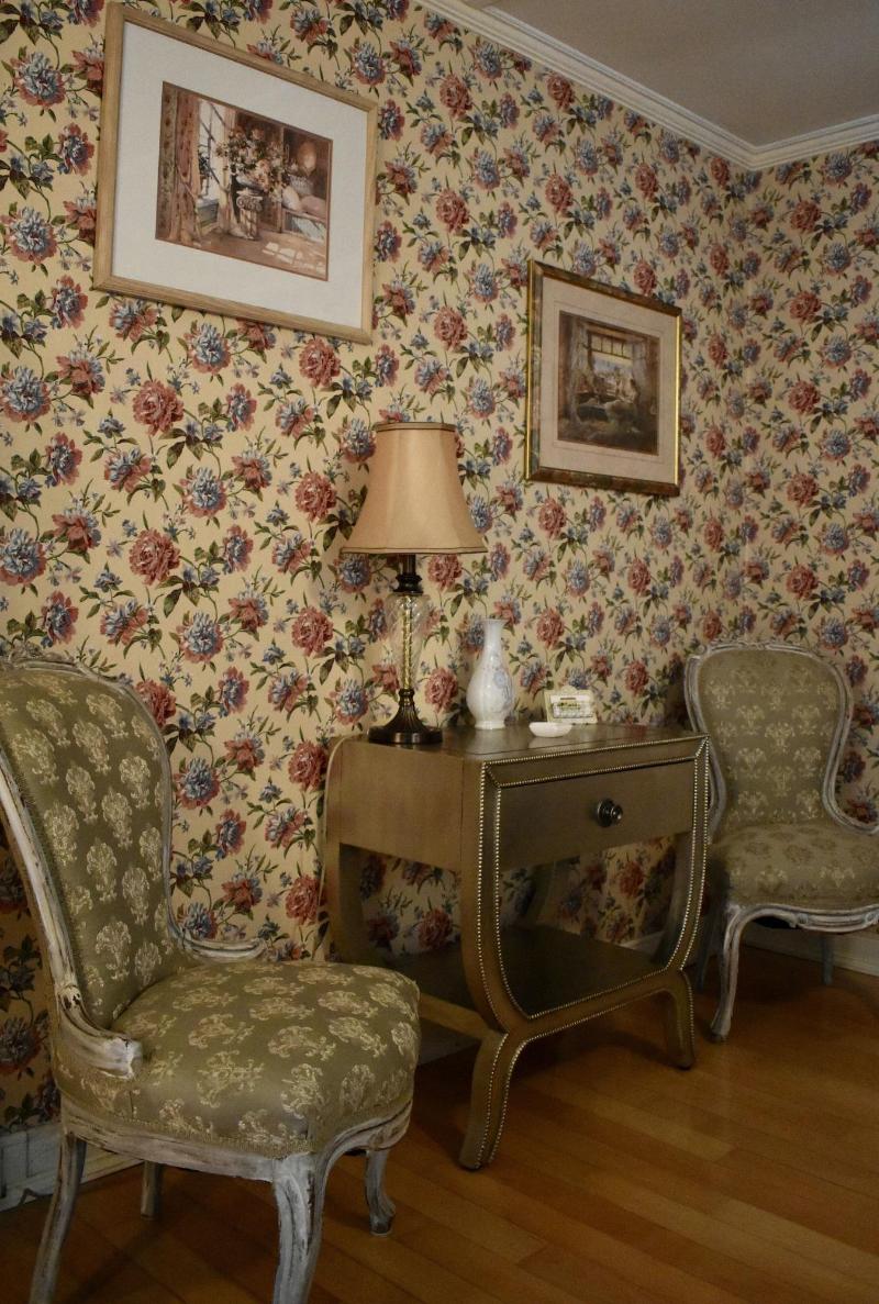 Harbour House Inn image