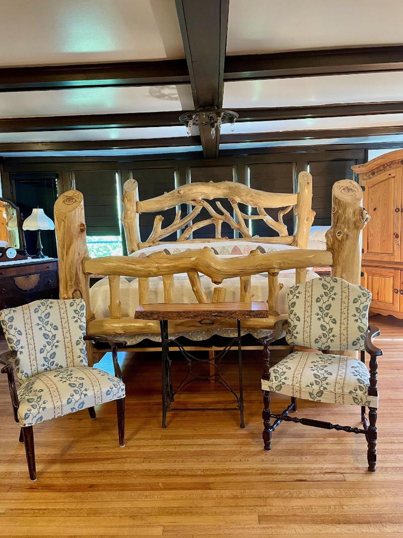 Harbour House Inn image