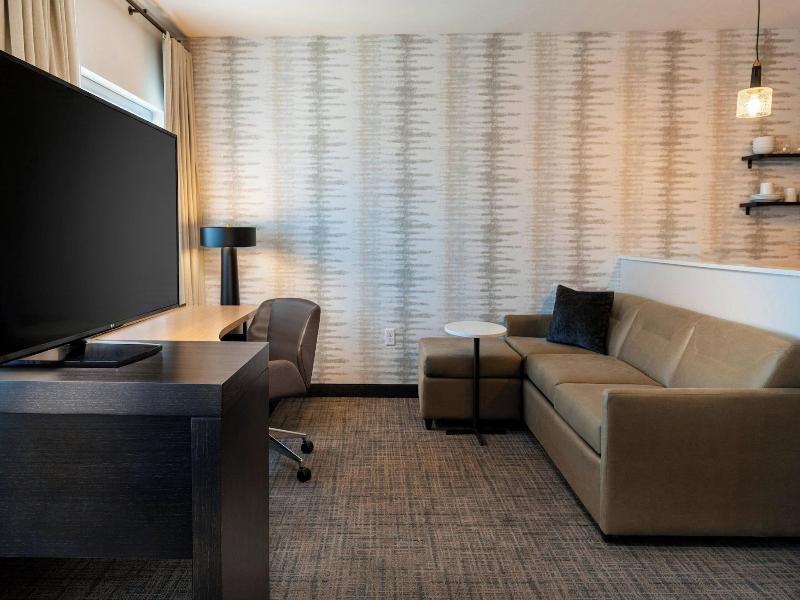 Residence Inn By Marriott Louisville Old Henry image