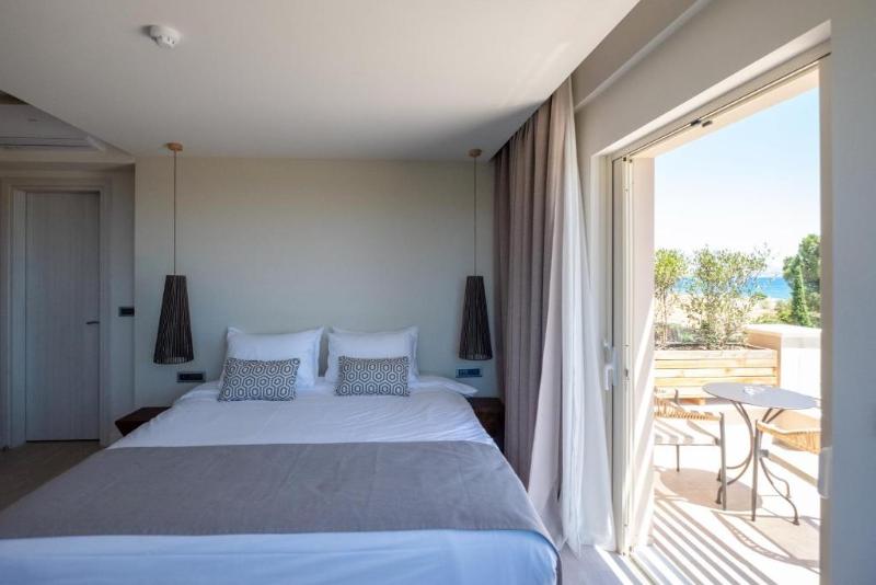180 South Seaside Hotel image