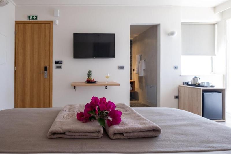 180 South Seaside Hotel image