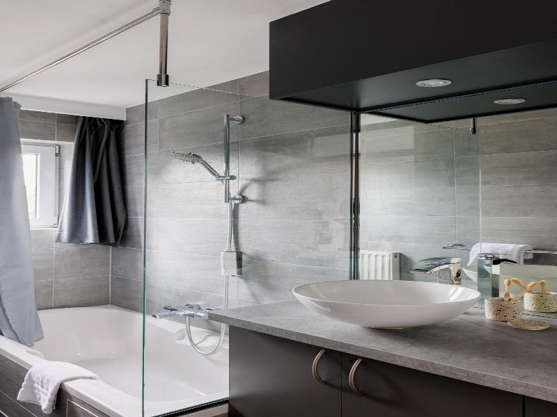 Hotel Paradisio By Wp Hotels image