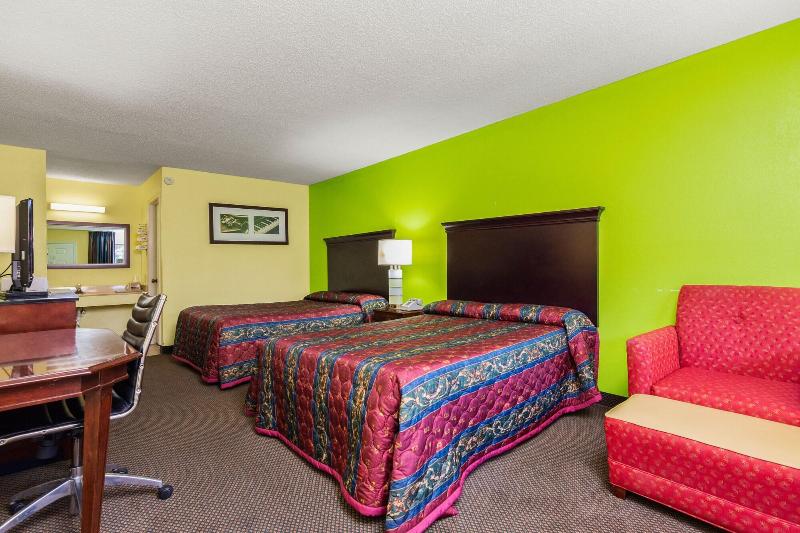 Executive Inn Portland — view