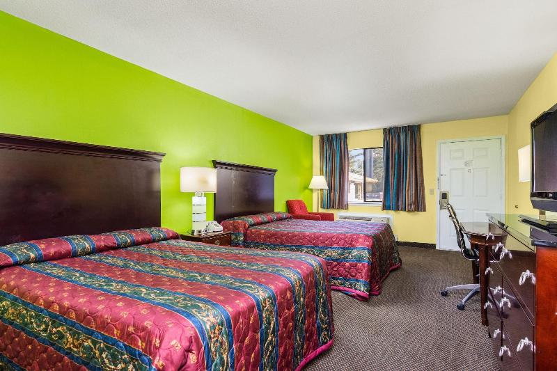 Executive Inn Portland — view