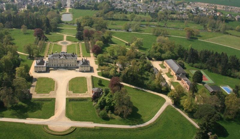 Chateau De Craon image