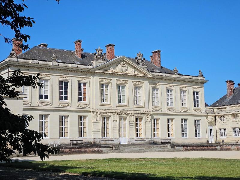 Chateau De Craon image
