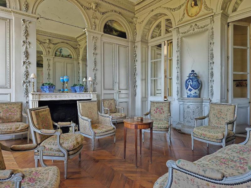 Chateau De Craon image