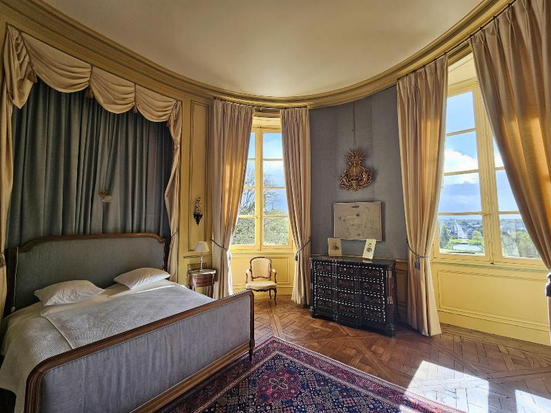 Chateau De Craon image