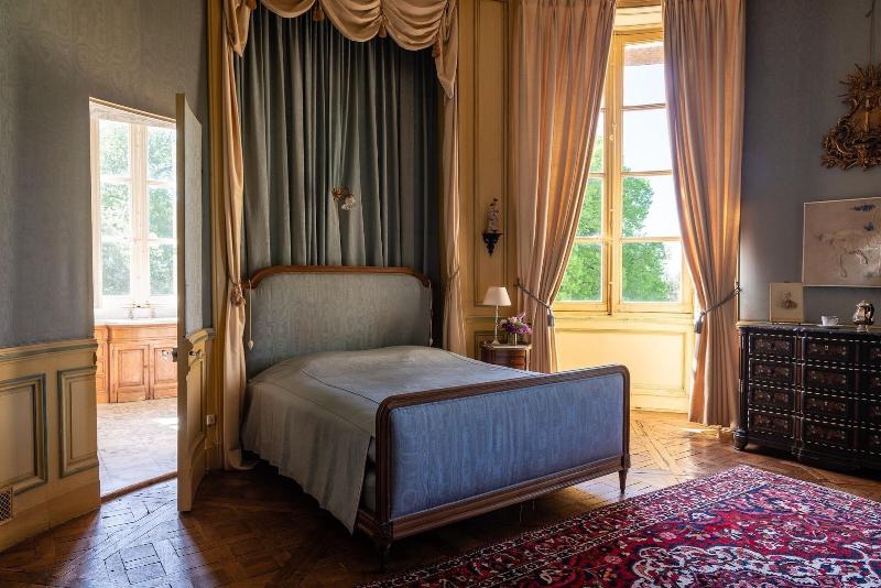 Chateau De Craon image