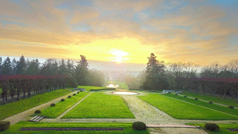 Chateau De Craon image