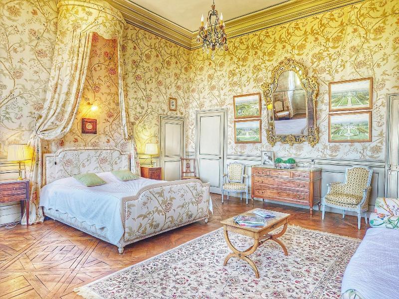 Chateau De Craon image