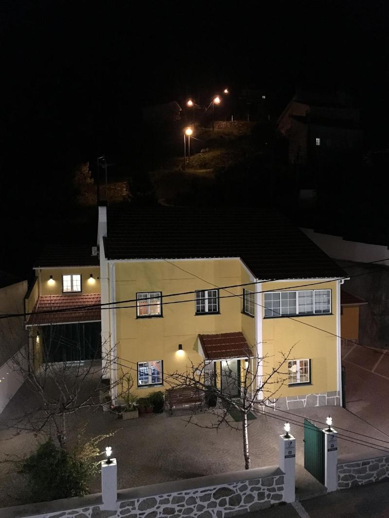 Casa Da Fonte Sagrada image