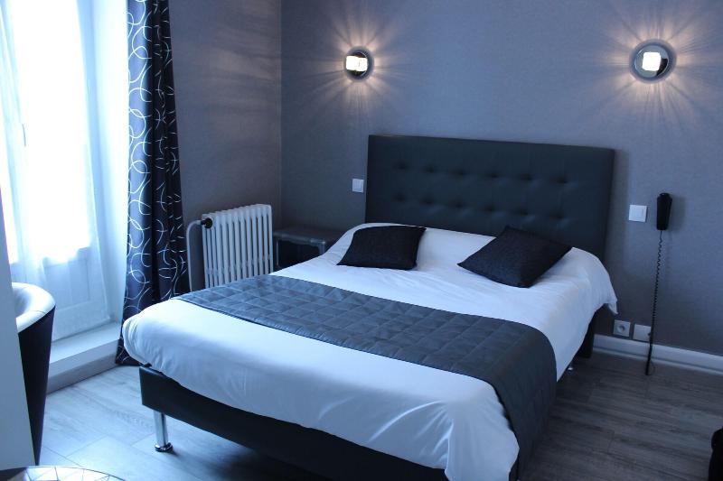 Hotel De France image