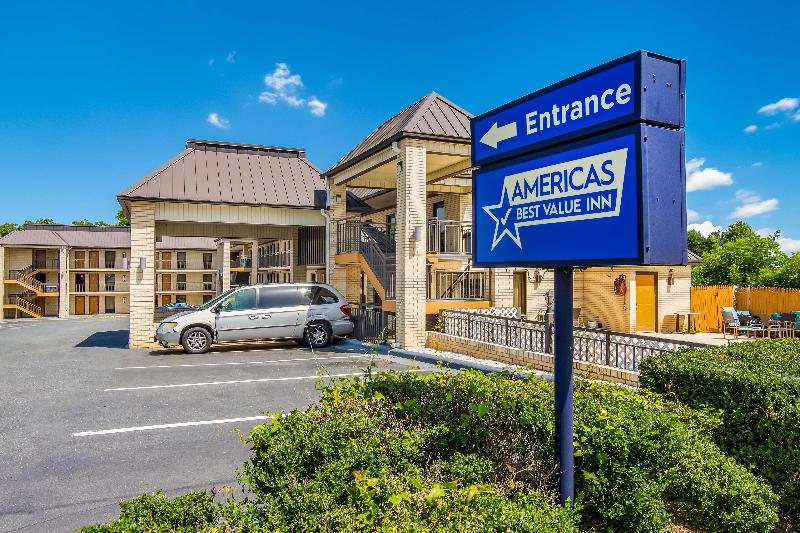 Americas Best Value Inn Wadesboro image