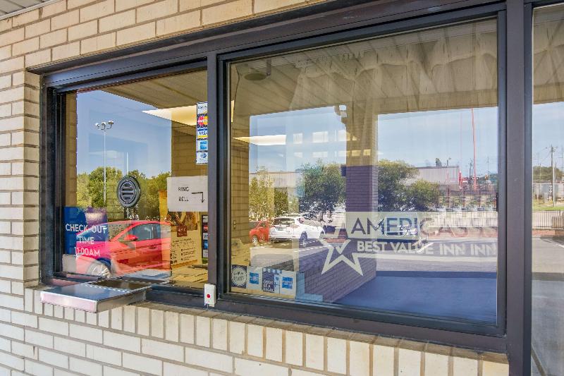 Americas Best Value Inn Wadesboro image 9
