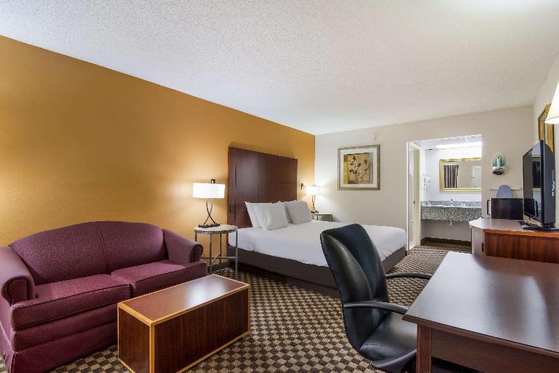 Americas Best Value Inn Wadesboro image