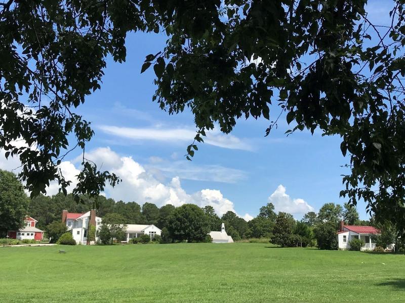 The Farmhouse Inn GEN