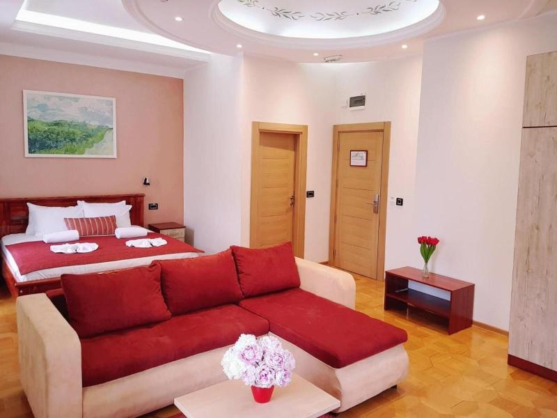 Hotel Kutko image