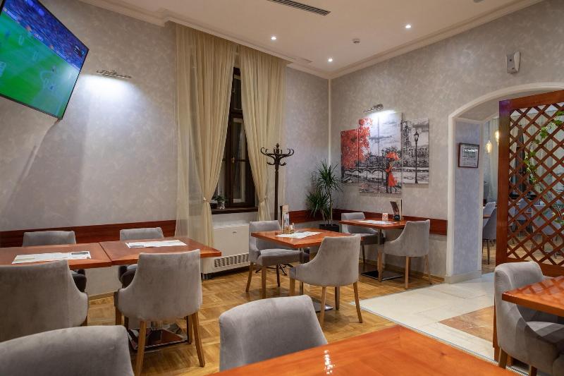 Hotel Kutko image