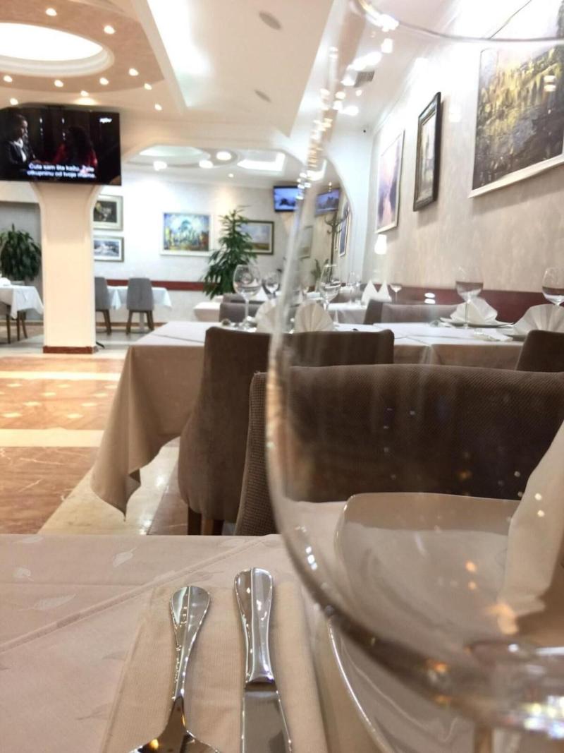 Hotel Kutko image