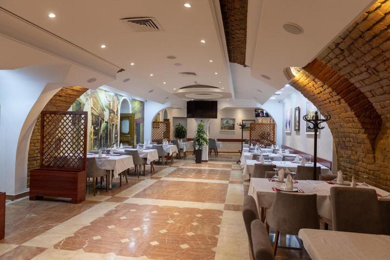 Hotel Kutko image
