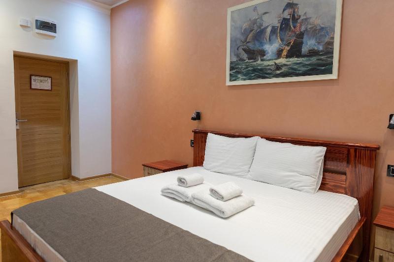 Hotel Kutko image