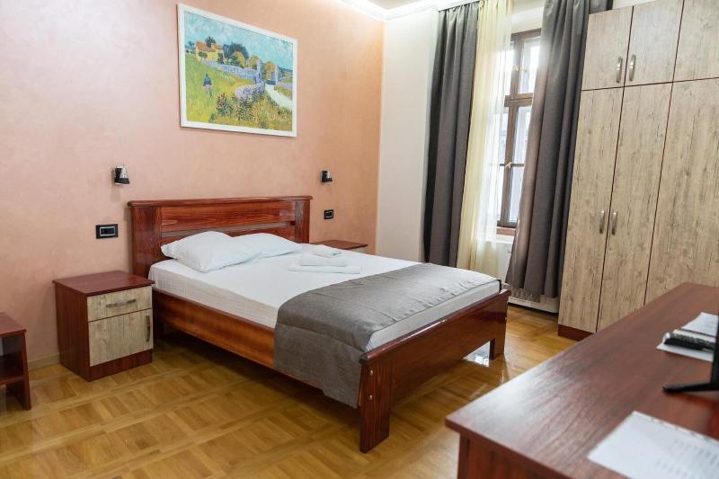 Hotel Kutko image