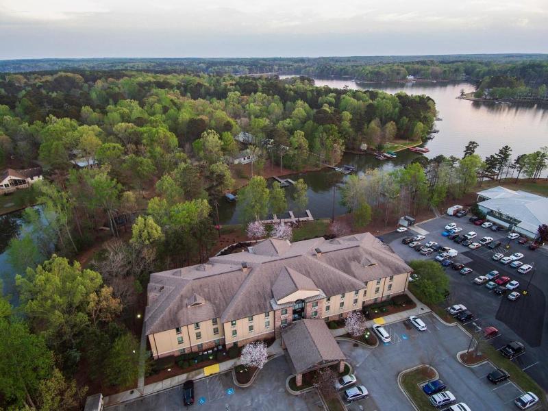 The Lodge On Lake Oconee image