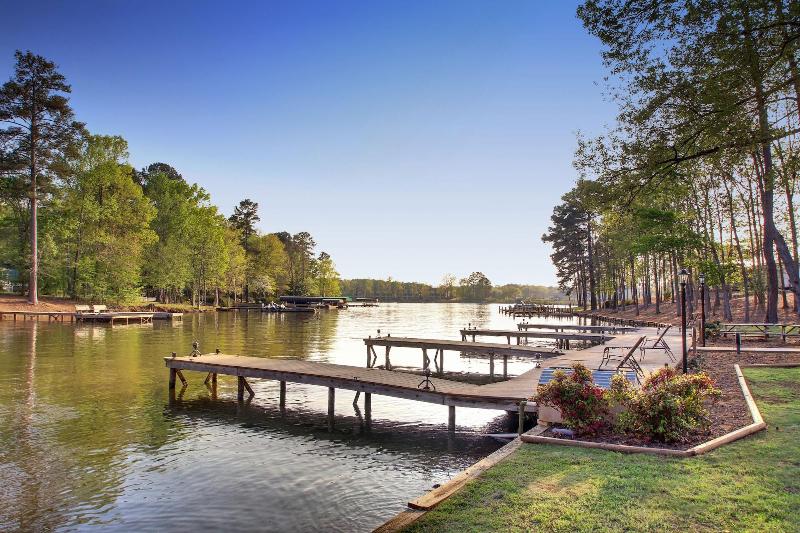 The Lodge On Lake Oconee image