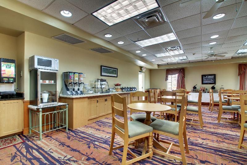 The Lodge On Lake Oconee image 5