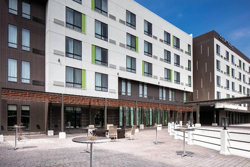 Courtyard by Marriott Sioux City Downtown/Conventi image