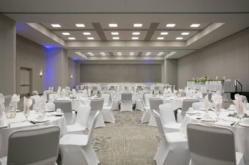 Courtyard by Marriott Sioux City Downtown/Conventi image