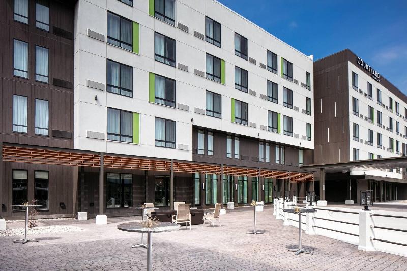 Courtyard by Marriott Sioux City Downtown/Conventi image