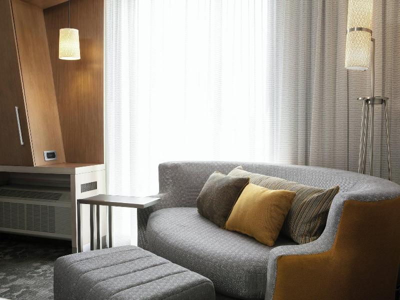 Courtyard by Marriott Sioux City Downtown/Conventi image