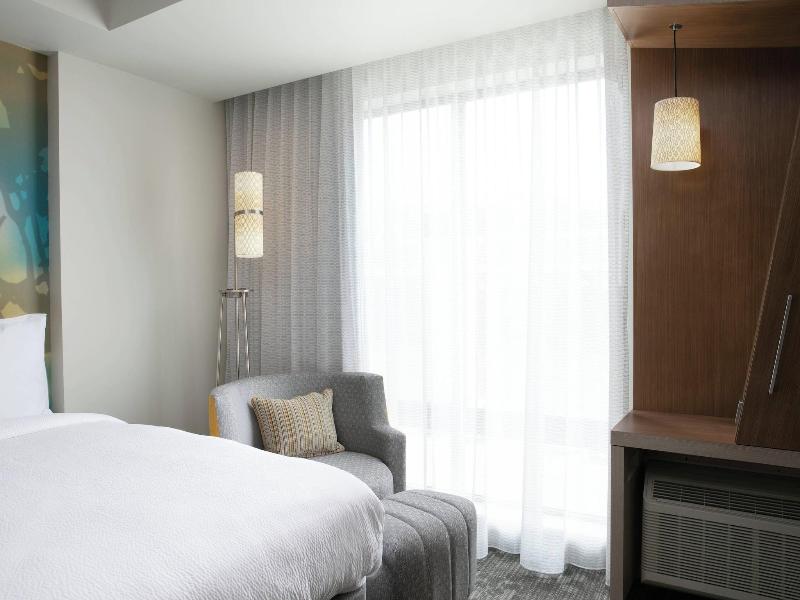 Courtyard by Marriott Sioux City Downtown/Conventi image